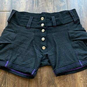 Goodwings Clothier shorts